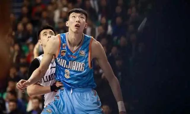 定了！周琦正式官宣，年薪2000万签约*疆新**