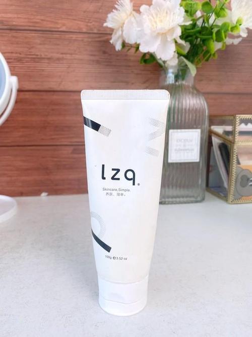 适合油皮痘痘肌的洗面奶排行榜,越洗痘痘越少的平价洗面奶