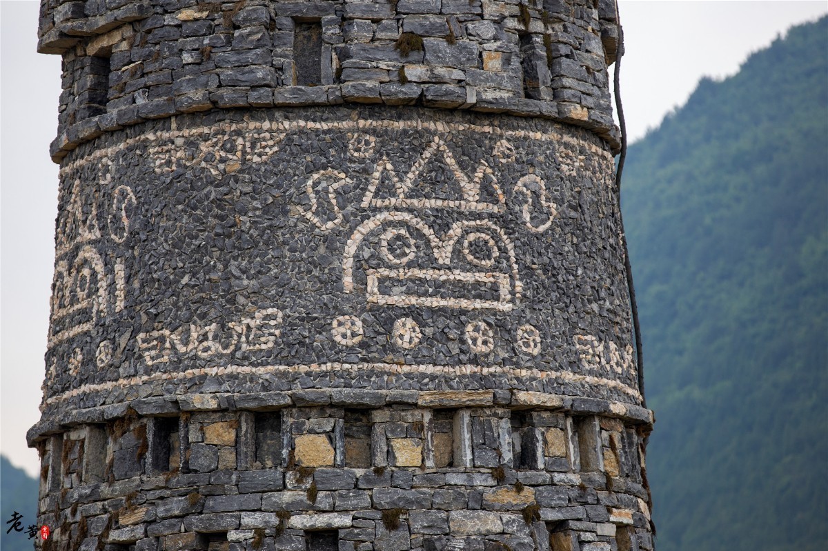酉阳叠石花谷生命之源,酉阳叠石花谷景区4月份开花