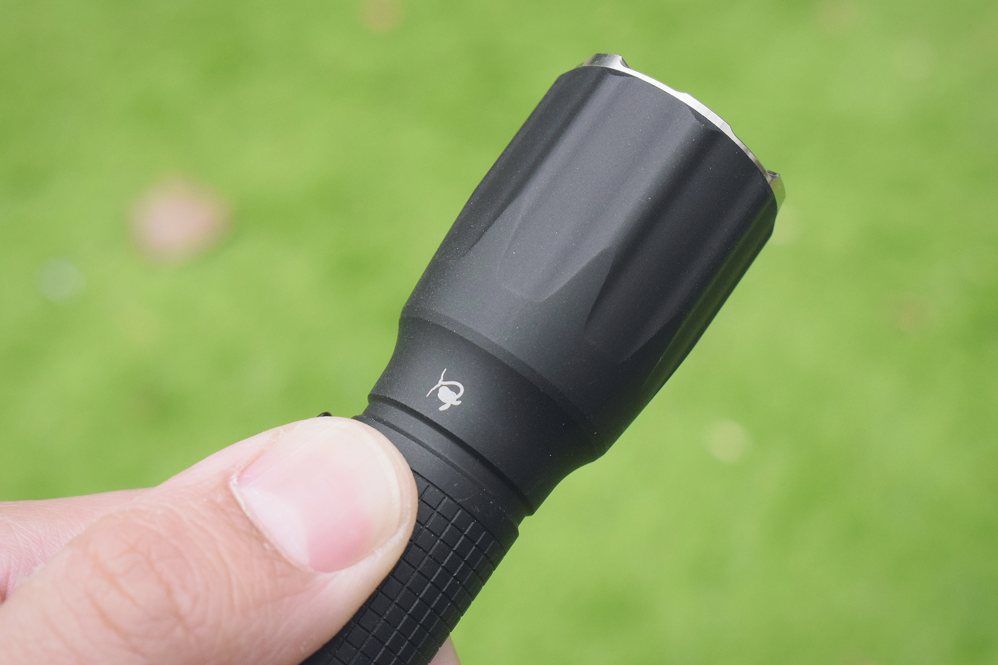 纳丽德ta15v2.0战术手电,纳丽德ta15手电