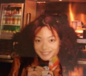 22岁嫁入豪门，结婚8年只剩44斤，嫩模伍智恒究竟经历了什么