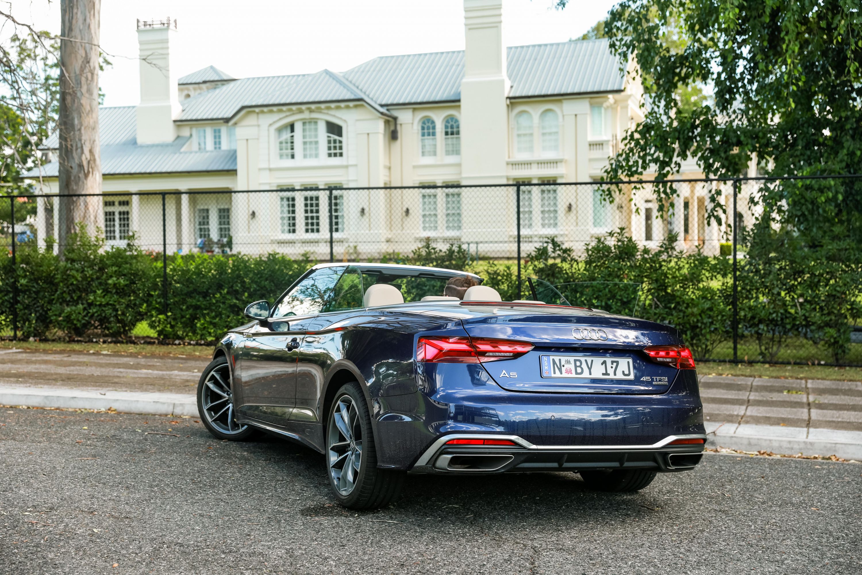 便宜又好看的敞篷车不超过10万,2021年奔驰敞篷车价格