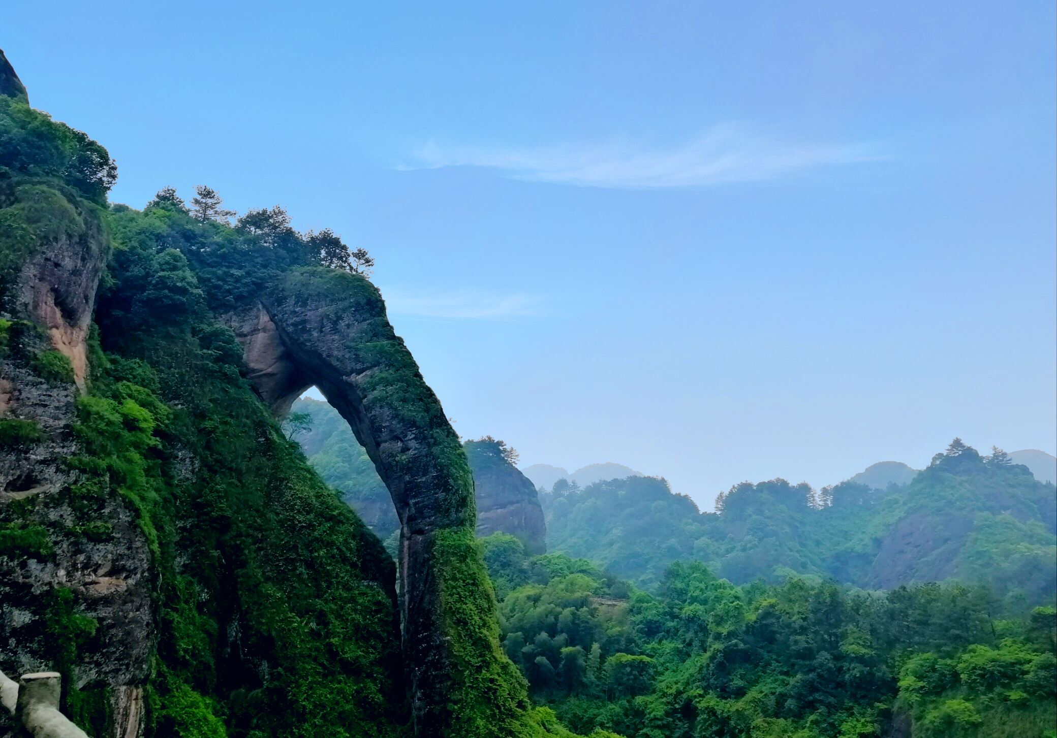 一日游遍江西龙虎山是什么体验？这些寻梦人去尝试了一下