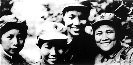 团长越级提军长,酒量超过*世友许**,桀骜不驯掏枪顶撞*伯承刘**