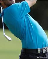 高尔夫背部受伤,高尔夫挥杆后背痛