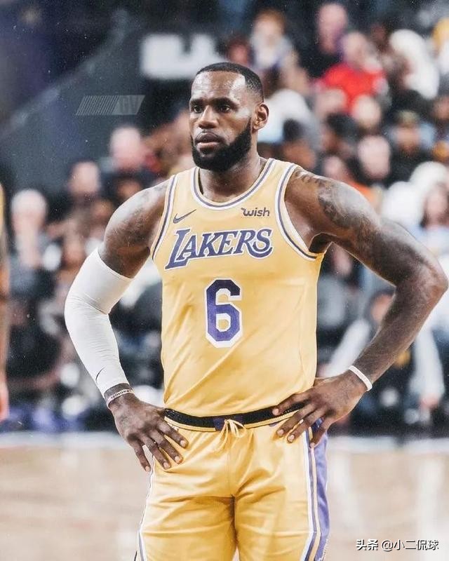 为何詹姆斯明年就能更换球衣号码,其申请是否受“阿泰规则”所限