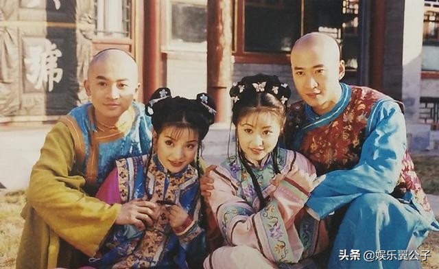 林心如谈周杰伸舌头事件,林心如周杰13年前合影旧照曝光