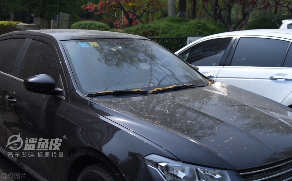 车顶凹陷修复一定要钣金吗,车顶凹陷修复喷漆