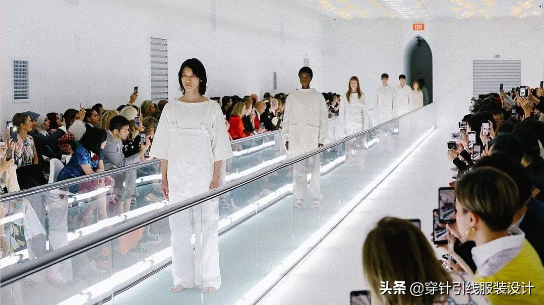 肖战gucci造型,肖战参加gucci全新系列时装秀