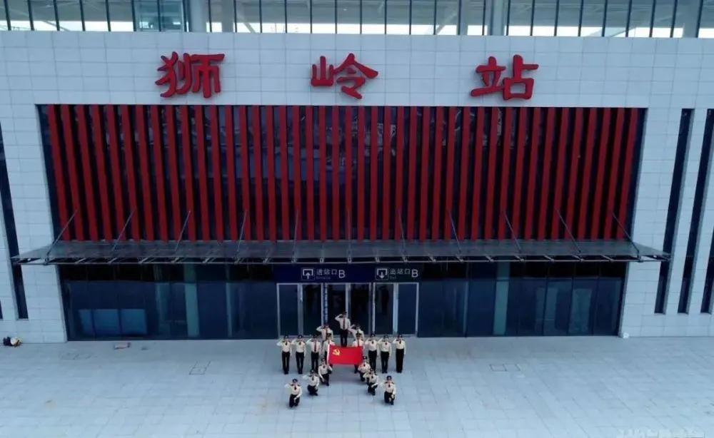 遇见狮岭真实视频,遇见狮子京剧