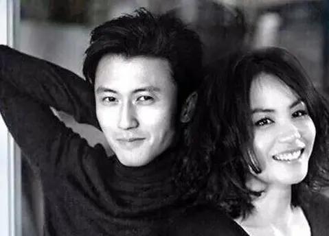 谢霆锋表示不结婚，知名大V质疑他和王菲借恋爱炒作，做错的示范