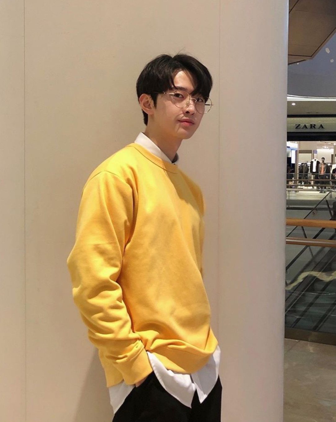 卫衣怎么穿才高级,卫衣怎么穿好看帅气