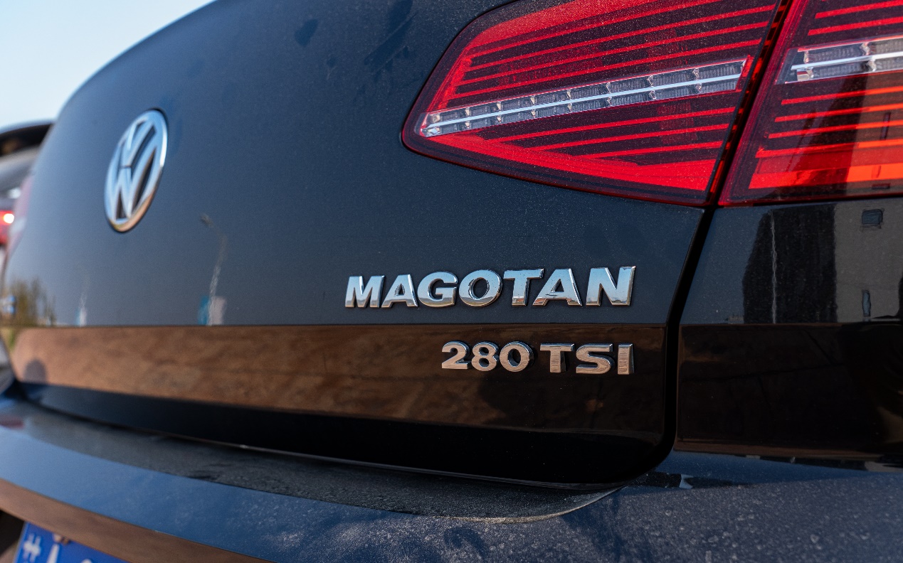 迈腾280领先型1.4t家用够用吗,ea211发动机1.4t迈腾车够用吗