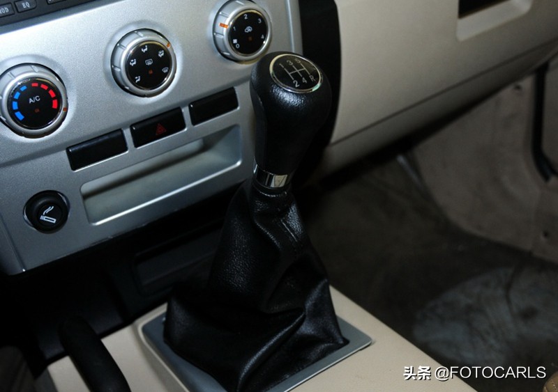 2013款北汽骑士s12,北汽骑士s122.0四驱