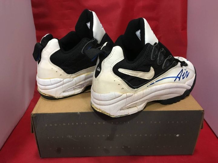 昙花一现的配件极致,篮球鞋穿过的酷炫“小马甲”大盘点