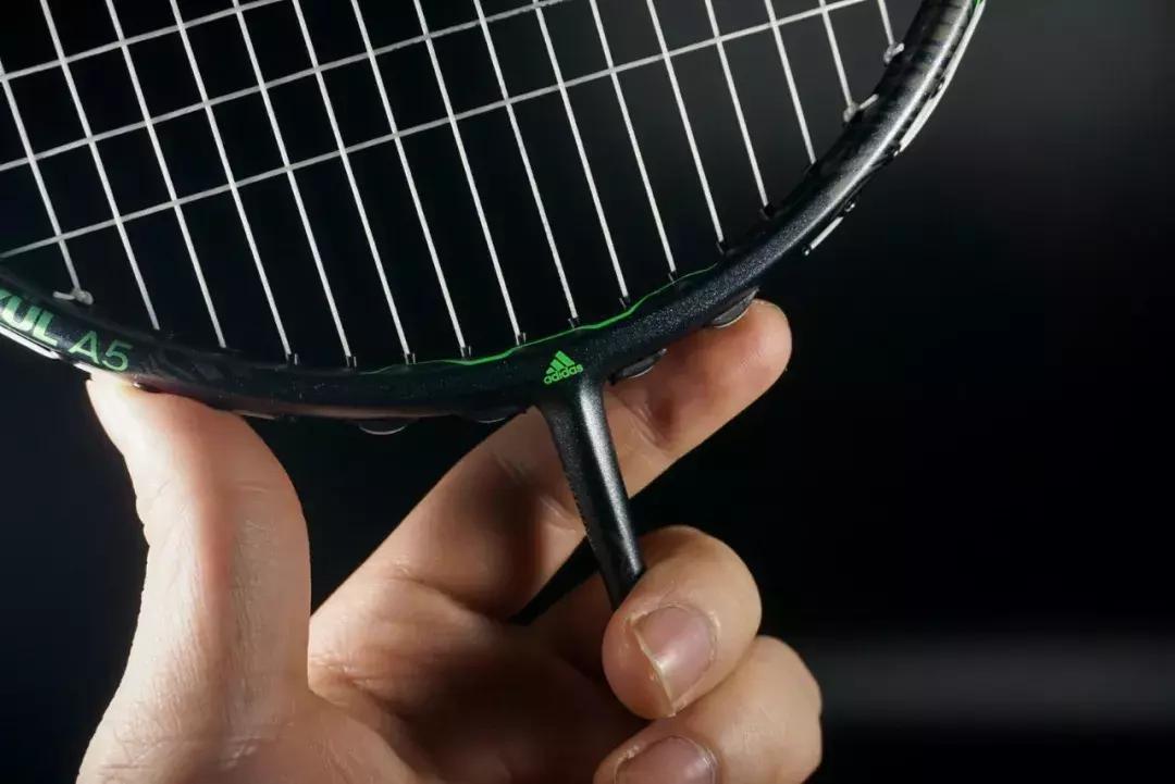 阿迪达斯a5,阿迪达斯a09羽毛球拍多少钱