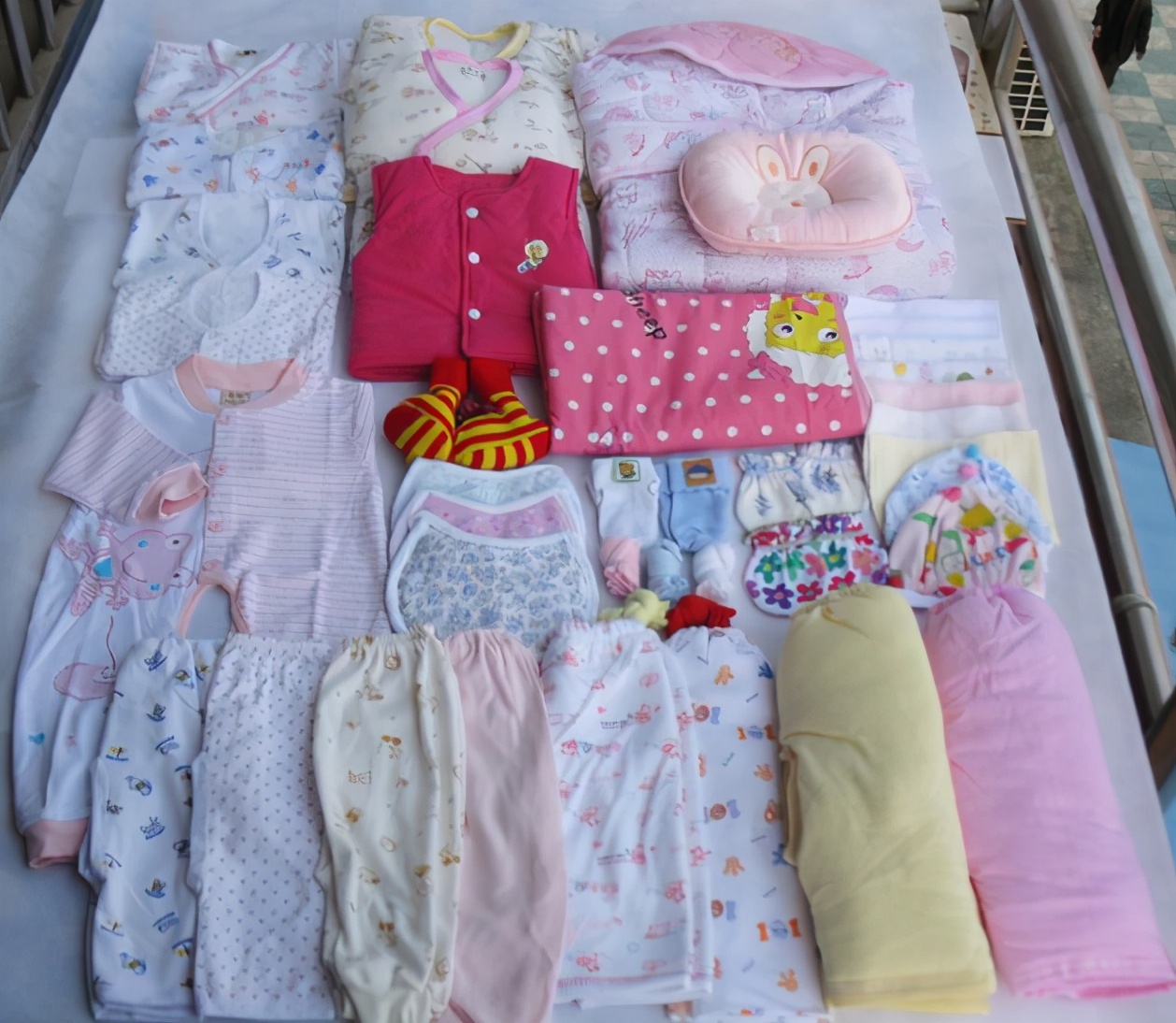 夏季进产房妈妈需要准备哪些东西,进产房妈妈真正用到的东西有哪些