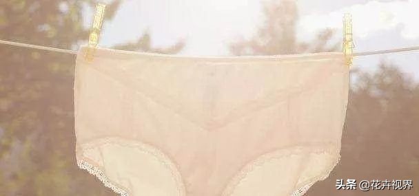 发黄的小白裤要怎么洗,黑色休闲裤怎么洗才能洗干净