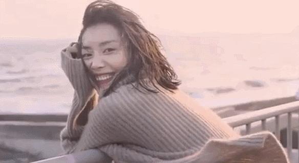 皮肤敏感起皮用什么底妆,皮肤干底妆怎么化不起干皮