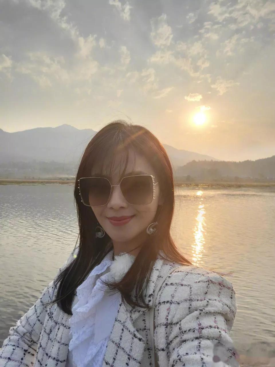 刘涛行李箱欢乐颂,刘涛旅行箱收纳