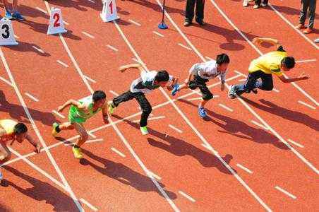 作文的自我评价怎么写,小学学生自我评价怎么写比较真实