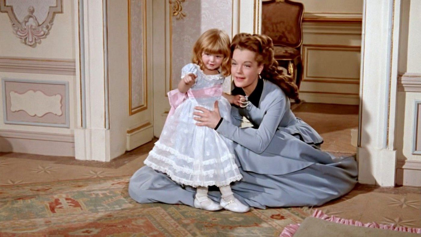 历史上的茜茜公主为什么痴迷美容和瘦身？她能掌控的只有她自己