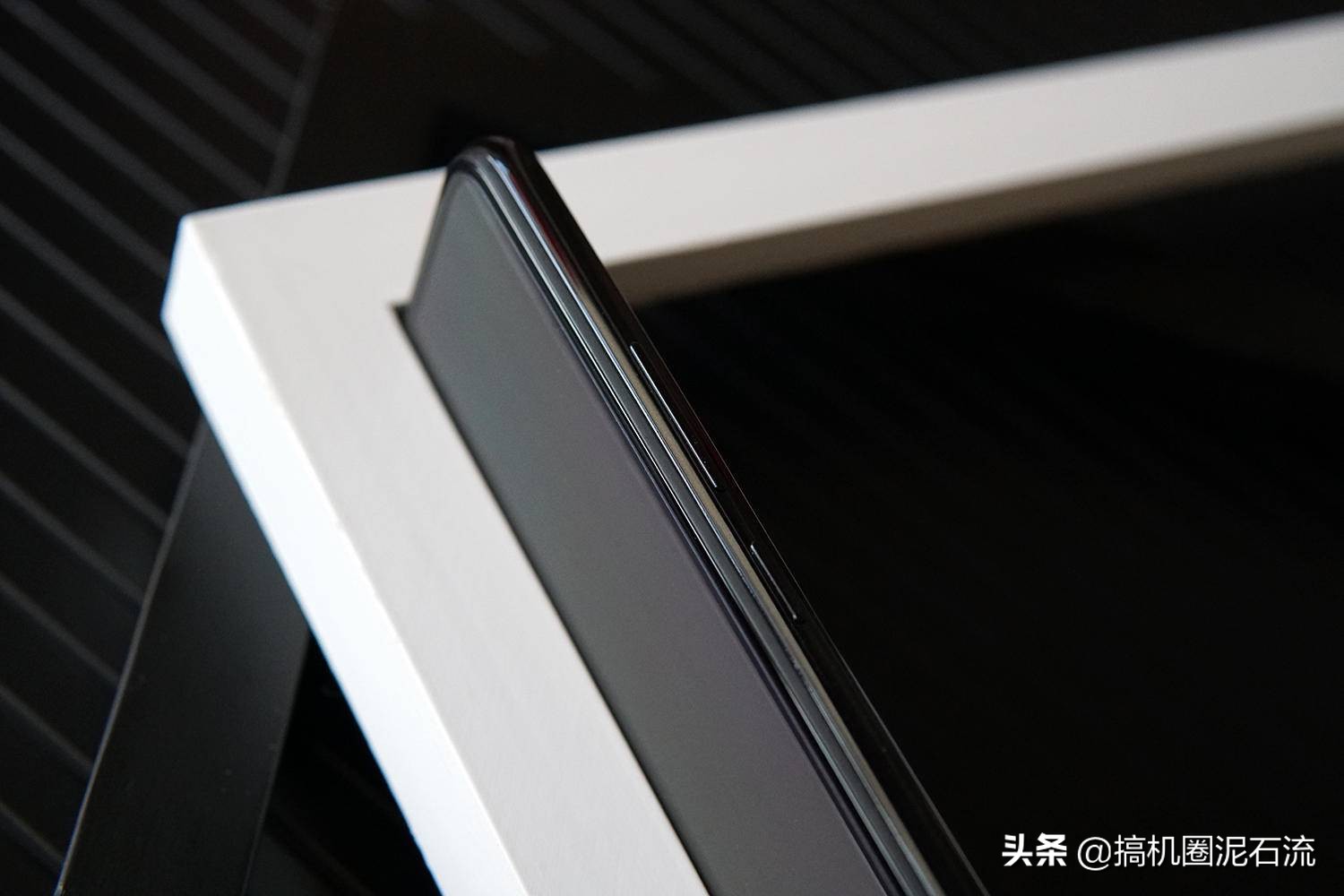 2000性价比最高的iq手机,2000iqooneo系列最值得入手的手机