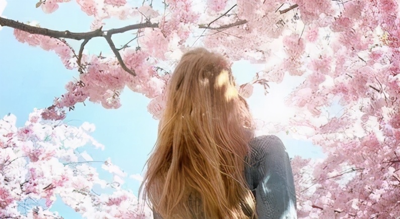 品牌服装销售员卖衣服视频,服装最火销售方法