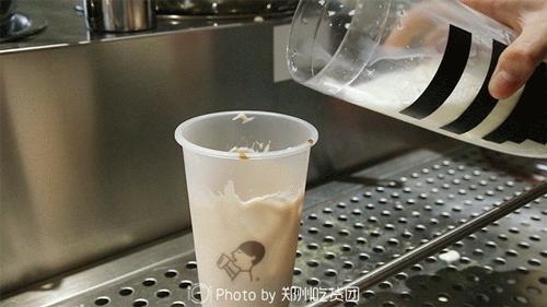 郑州喜茶,郑州第一家奶茶店