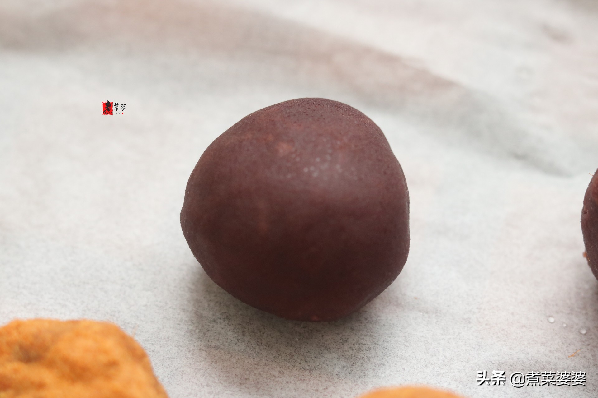 青团怎么做不变色不软塌,为什么做的青团发硬