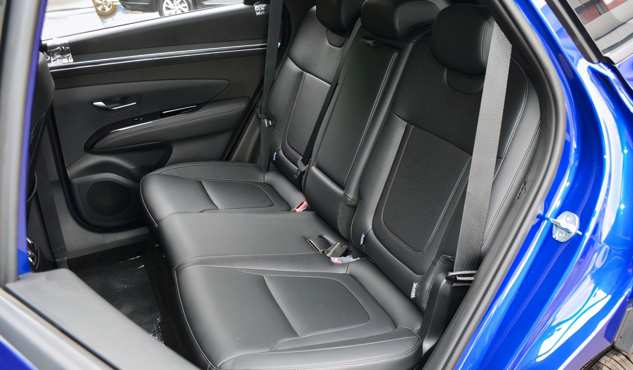 现代2015款全新途胜车主,18万拿下大众途岳车主值不值