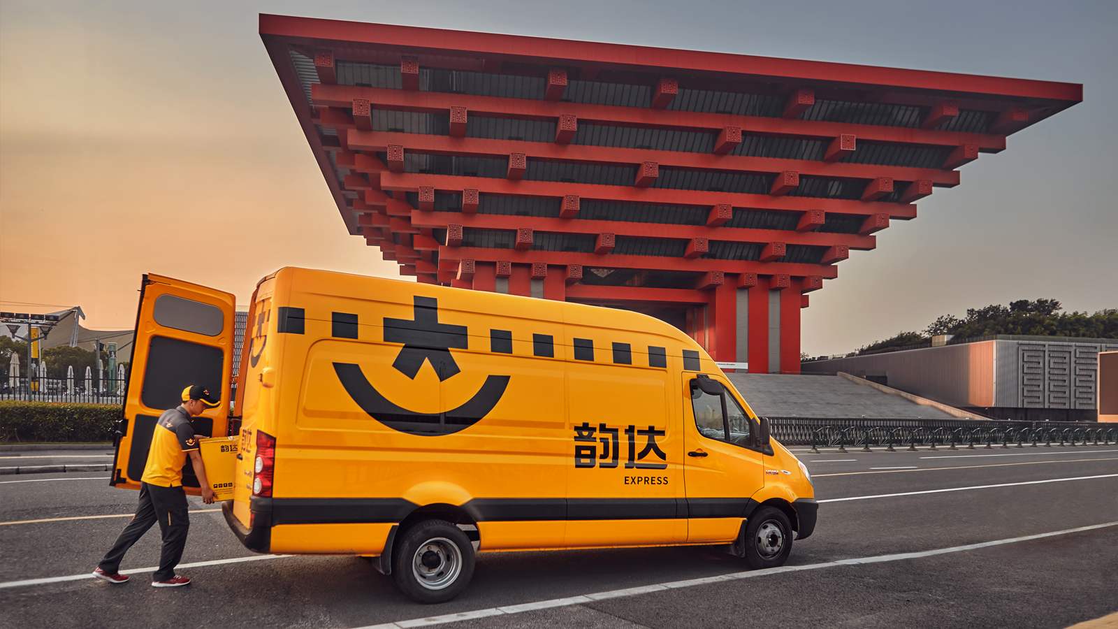 韵达快递为什么业绩下滑,韵达快递业绩有啥风险