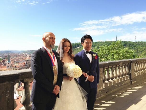 这节目有毒，13年过去了，出现在这节目里的主持人几乎都出事了