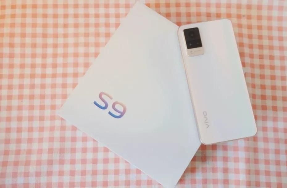 vivo轻薄手机,vivos9评测轻薄的影像自拍旗舰