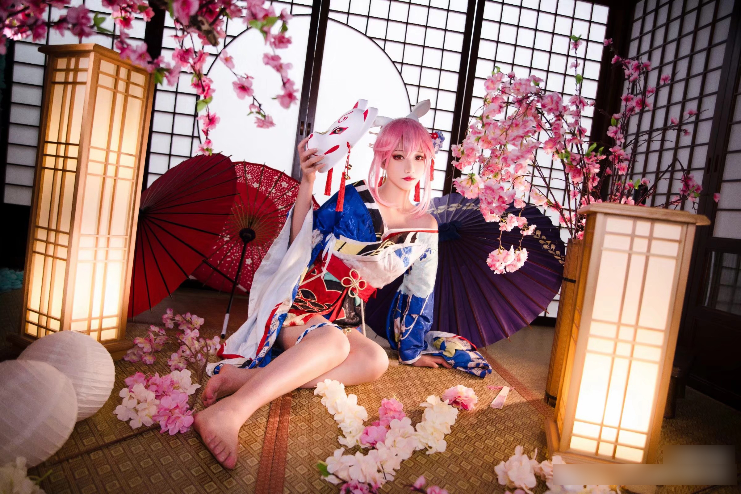 崩坏三八重樱cosplay女生,崩坏八重樱介绍