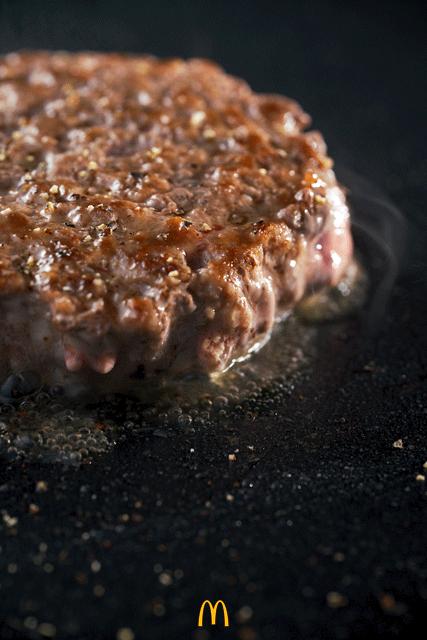 易烊千玺同款极米newz6x投影仪,易烊千玺神级卡点