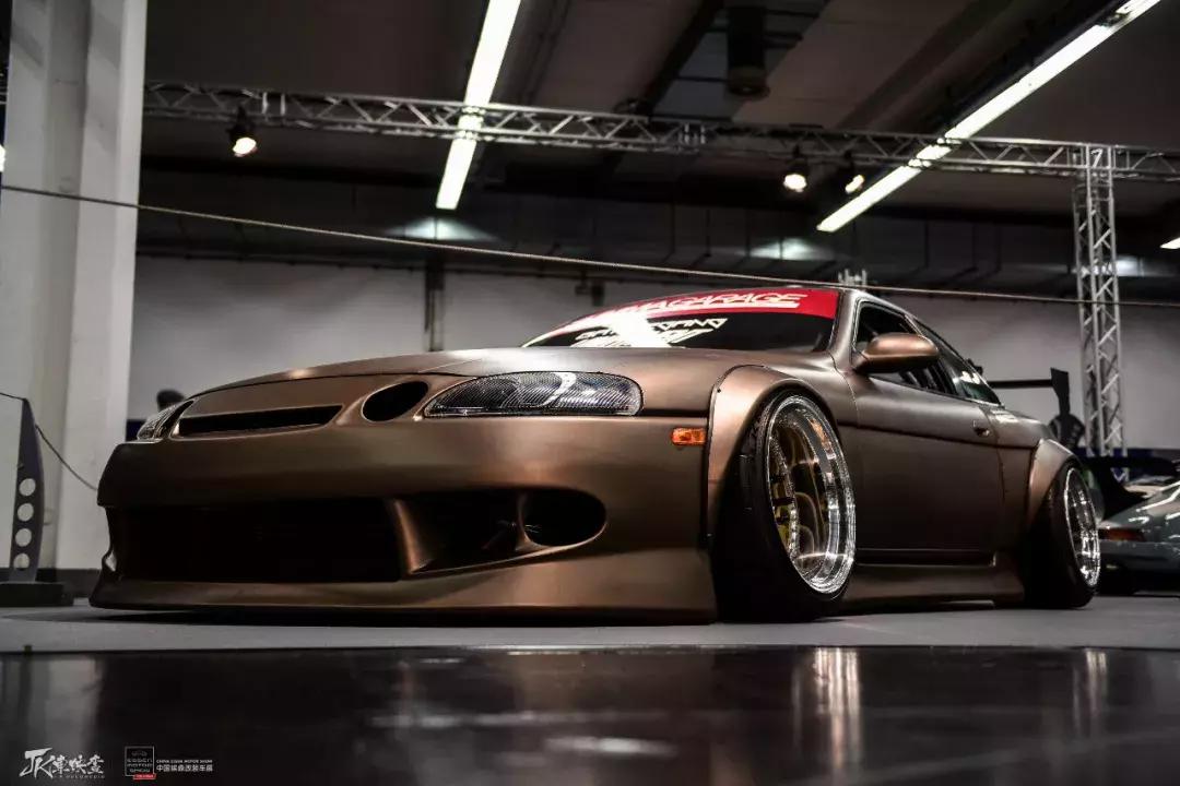 Essen的地下世界，Party还在继续|身临其境