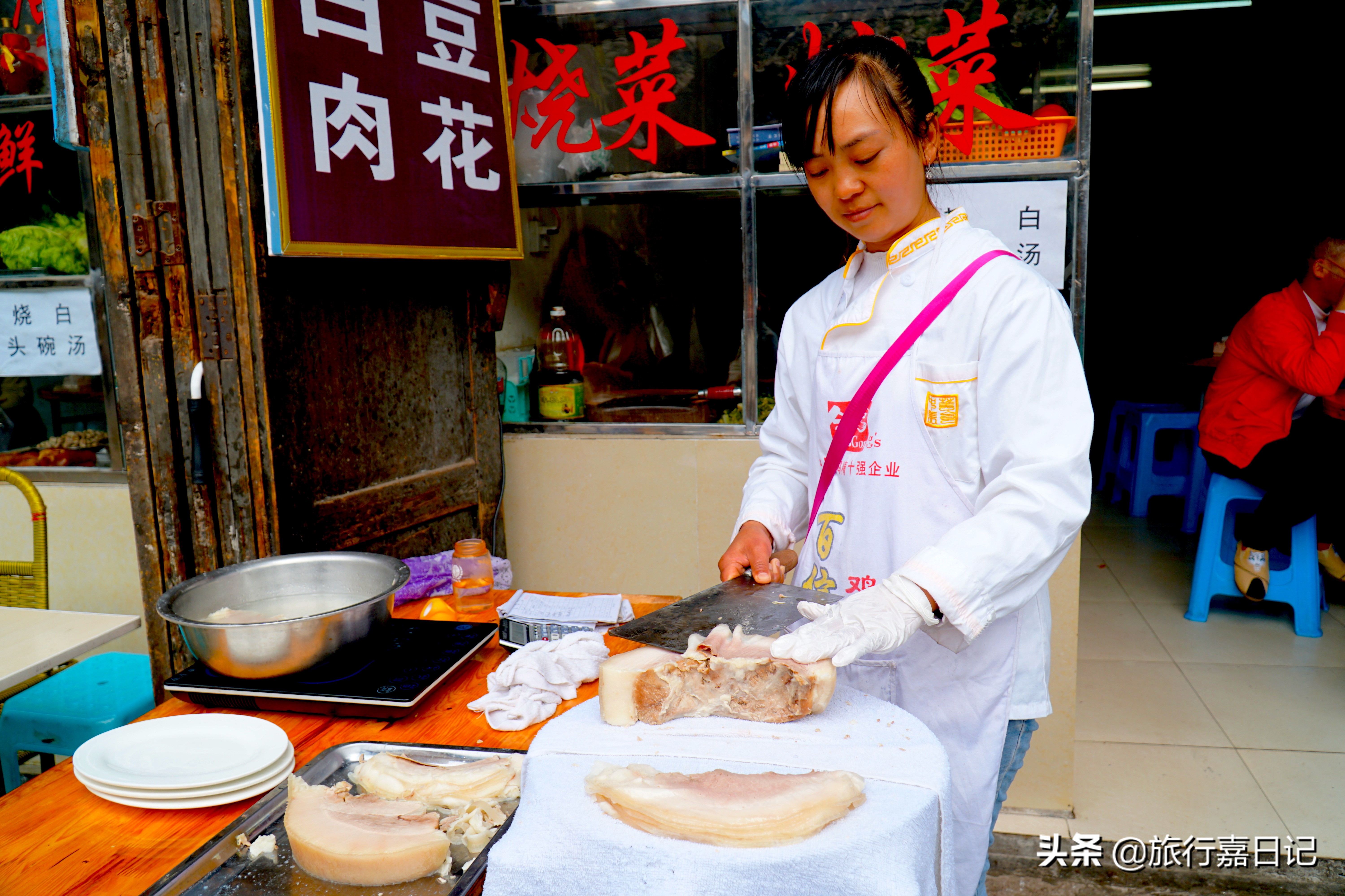 重庆到云南自驾游攻略最佳线路图,重庆到云南旅游500元跟团靠谱吗