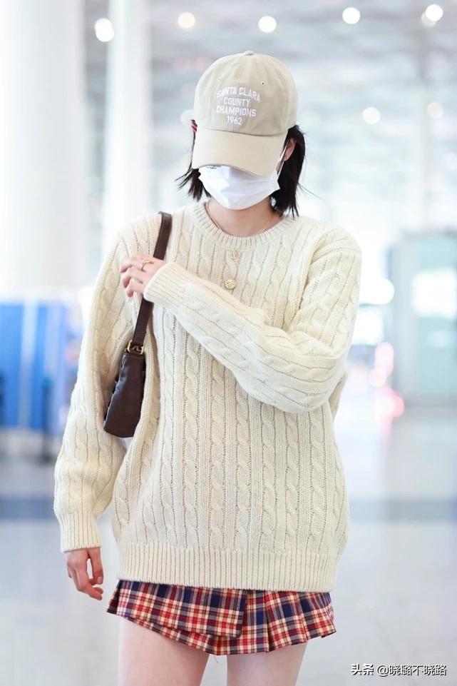 适合黄黑皮穿的秋冬毛衣,秋冬季好看洋气毛衣