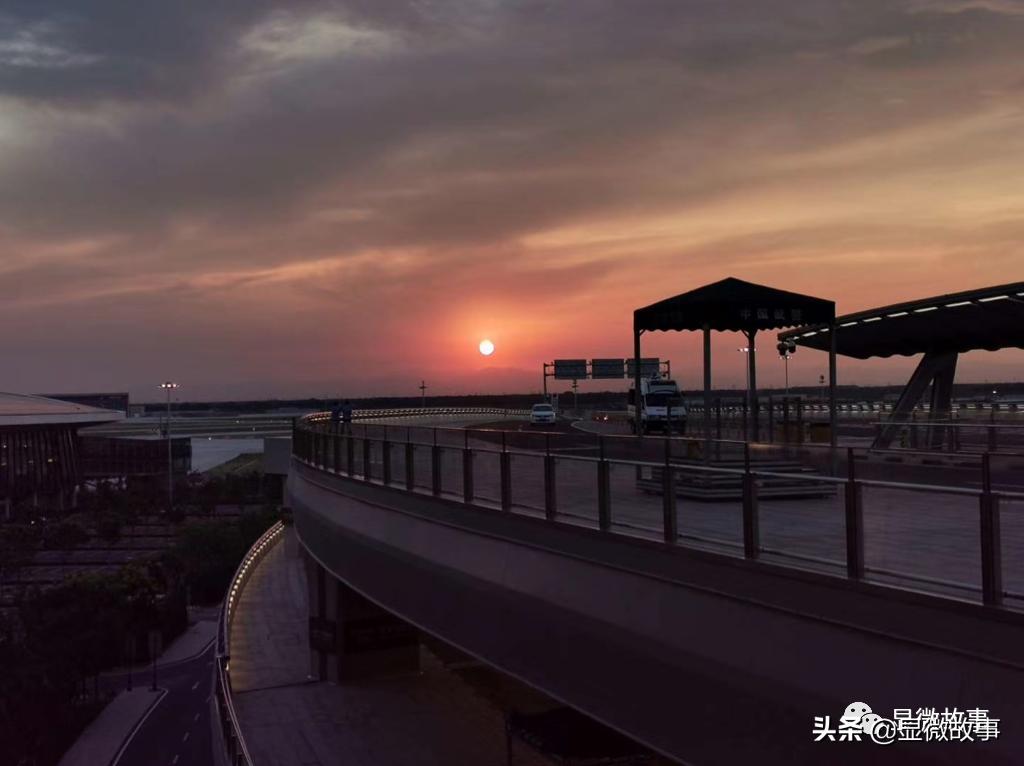 空姐迷失案,空姐兼职收入