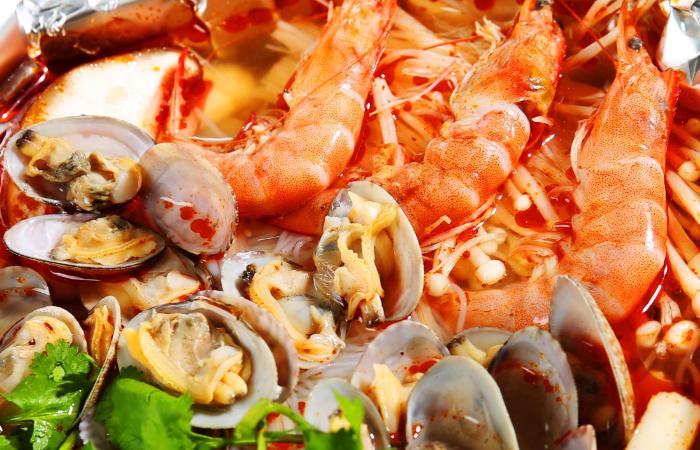 花甲粉吃的很美味,鲜辣爽口花甲粉