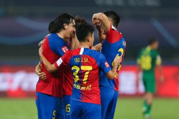 中超罕见一幕,中超关键战再现罕见一幕