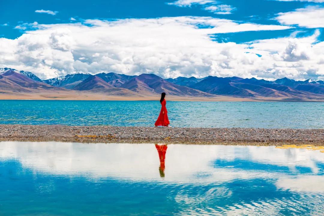 什么是*藏西**，令人如此神往……