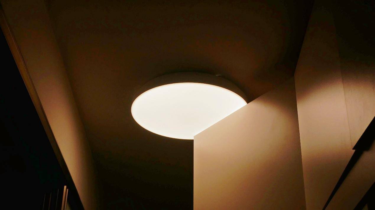 客厅安8个小米智能灯泡,小米筒灯装客厅够亮吗