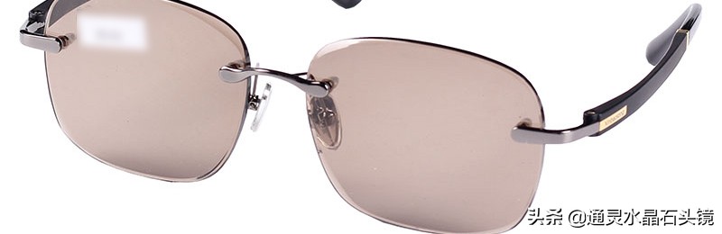 水晶玻璃是不是智商税,水晶镜片是不是智商税