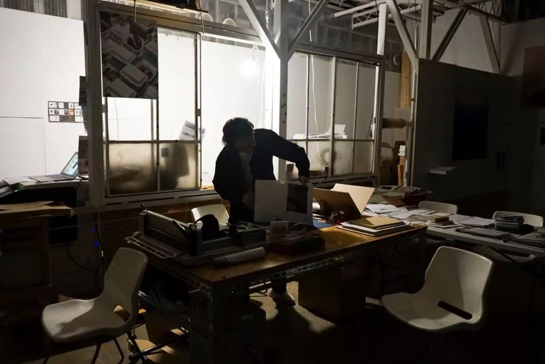 好友自杀后，他独自探访自杀胜地，有惊人发现