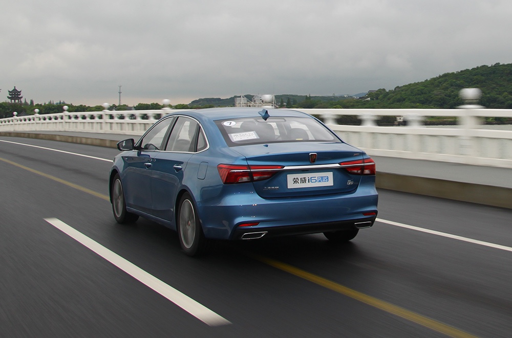 朗逸2万元左右,荣威i6和朗逸