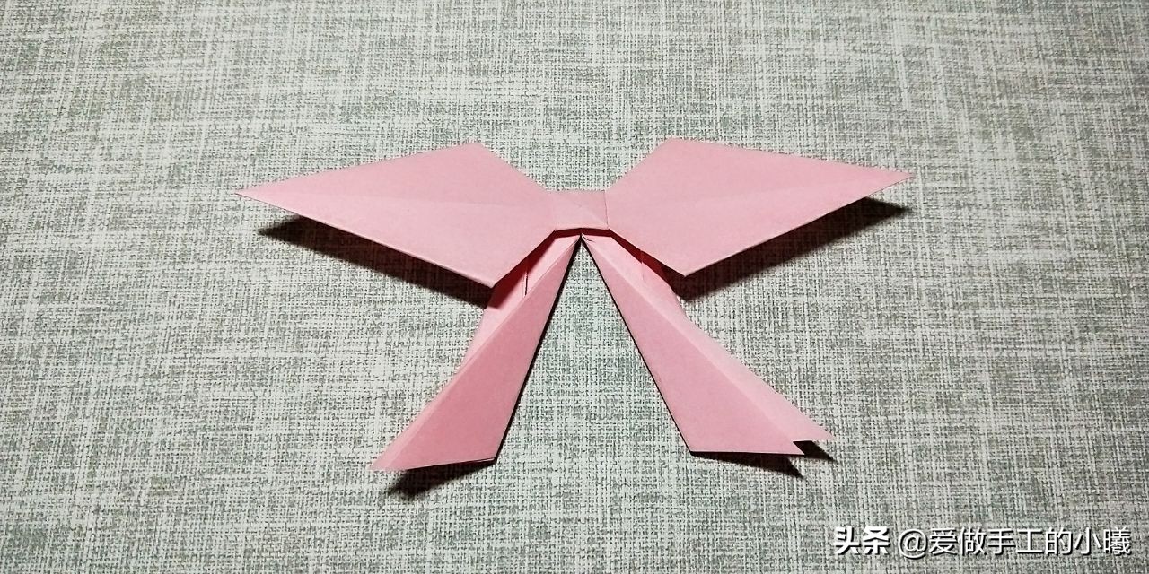 手工折纸蝴蝶结手环简单又好看,折纸蝴蝶结装饰