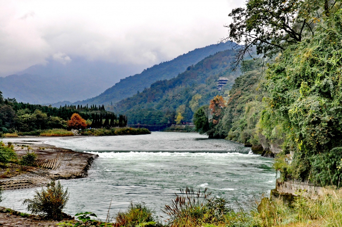 四川哪些地方值得打卡旅游,四川哪里的旅游最具有特色