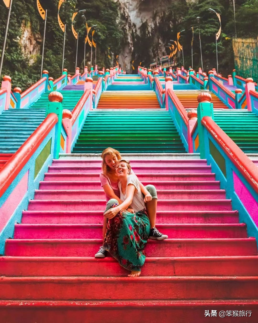 胡静豪门的生活,胡静的现实生活